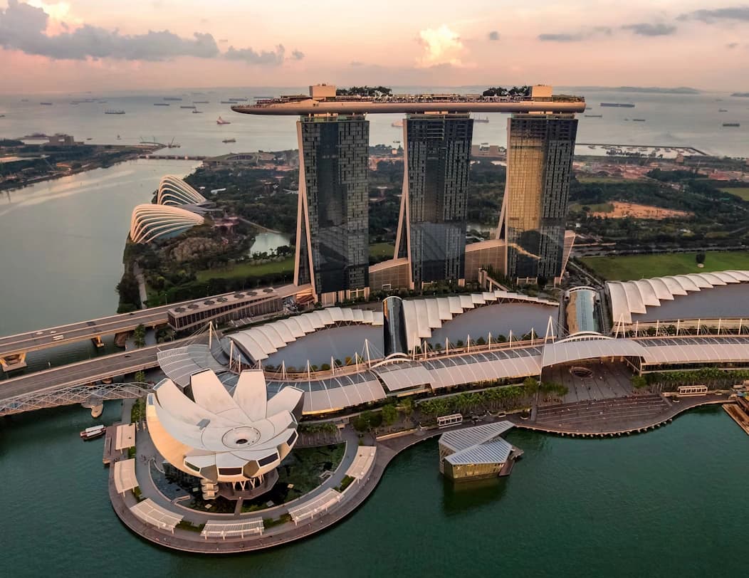 Marina Bay Sands and Gardens by the Bay illuminated at night, Singapore